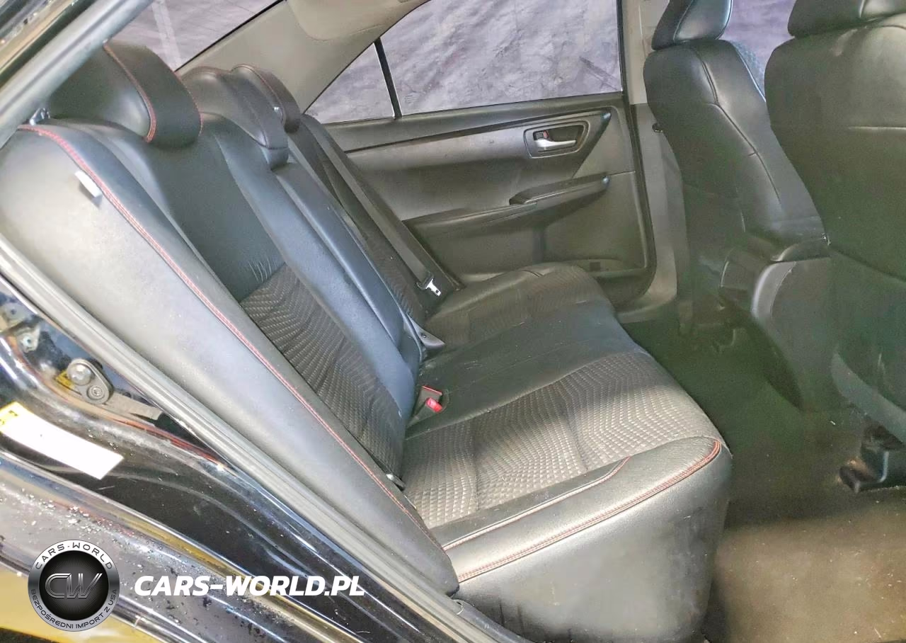 2015 Toyota Camry Se VIN:4T1BF1FK5FU494245 - 10