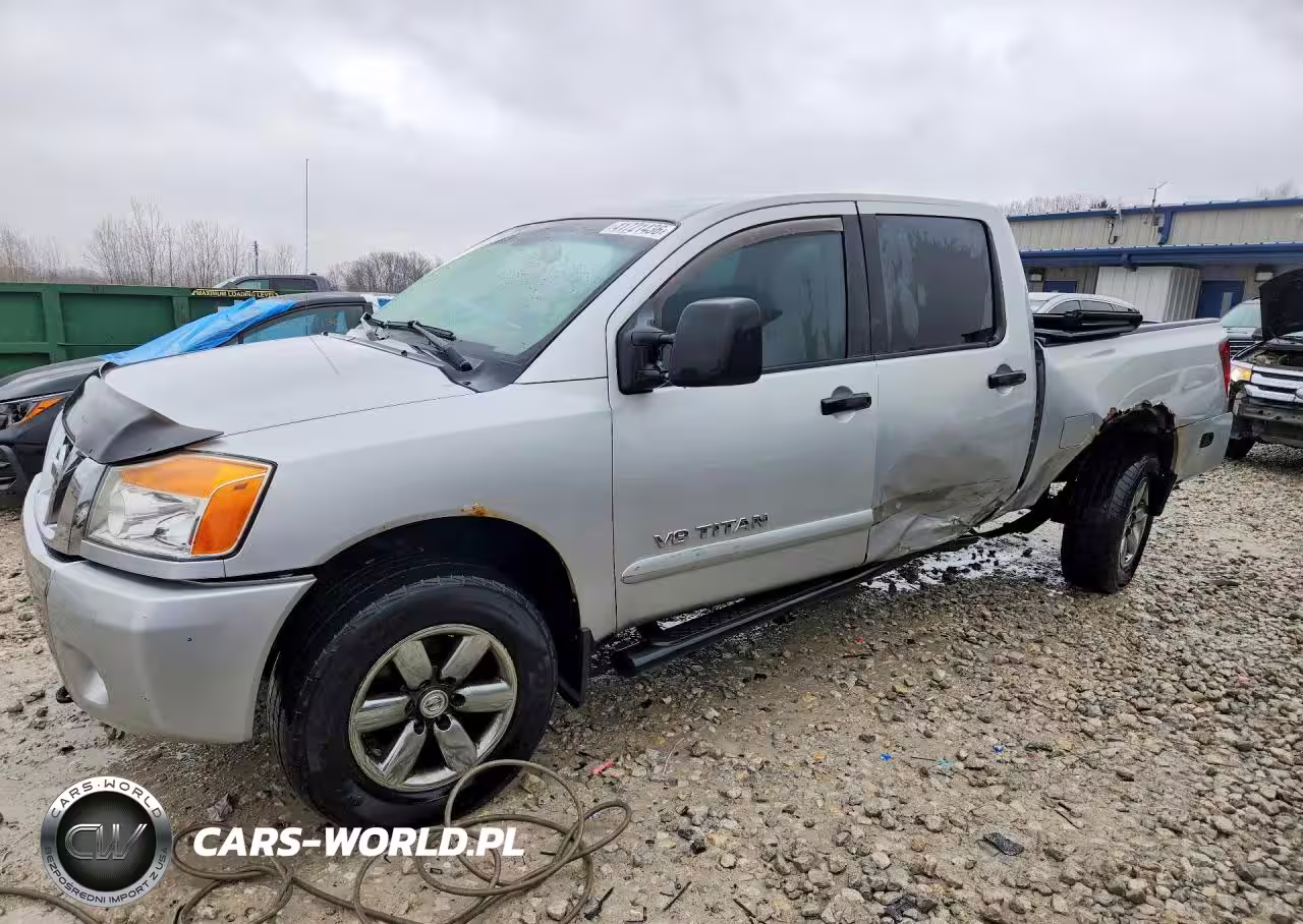 2011 Nissan Titan Sv
