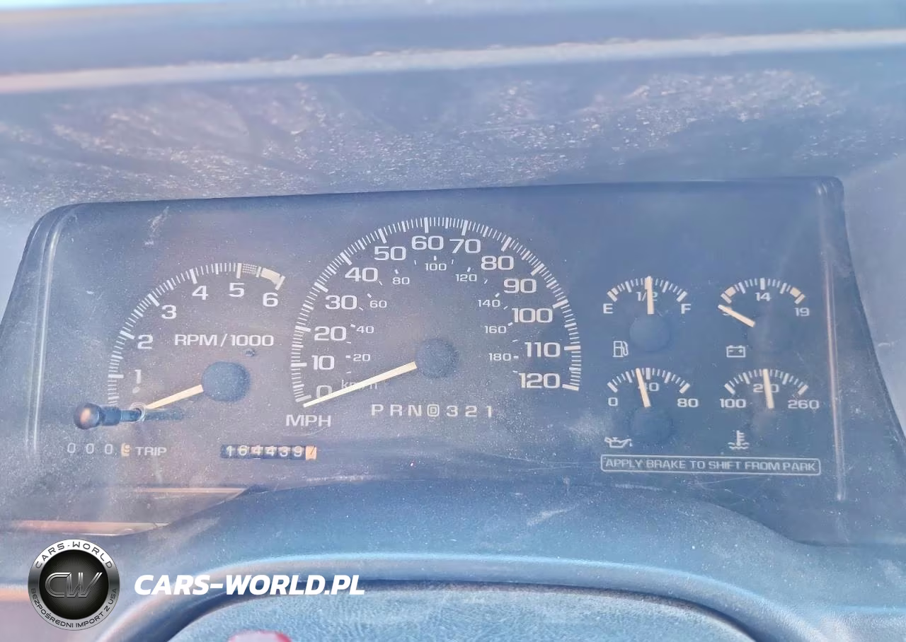 1999 GMC Denali VIN:1GKEK13R7XR913638 - 9