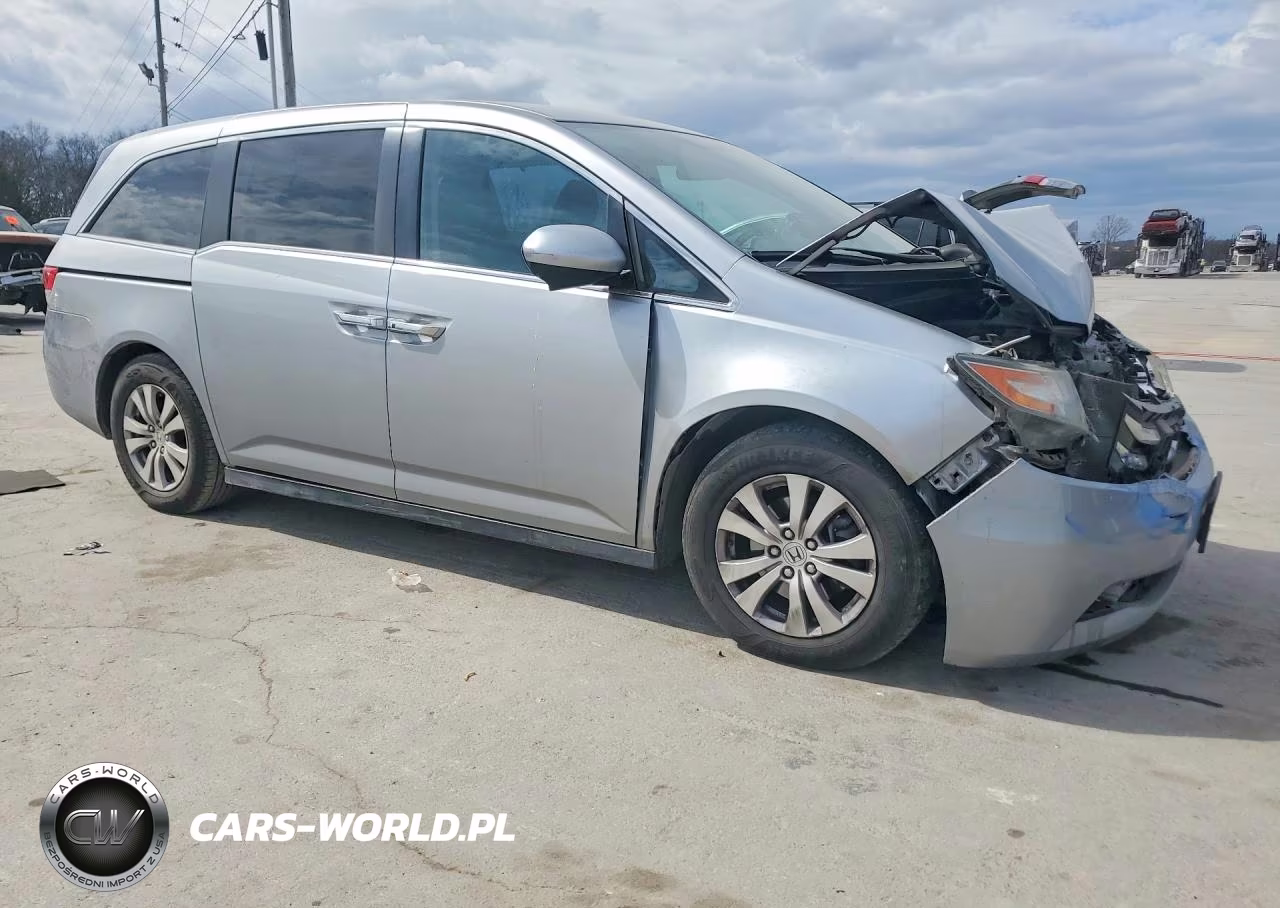 2017 Honda Odyssey Se VIN:5FNRL5H39HB009030 - 4
