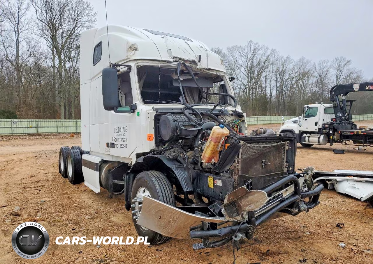 2005 Volvo Vnl Semi Truck VIN:4V4NC9TG65N383824 - 1