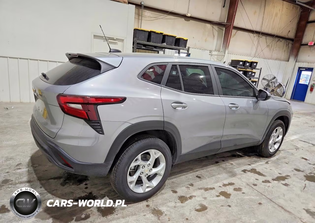 2026 Chevrolet Trax Ls VIN:KL77LFEPXTC072726 - 3