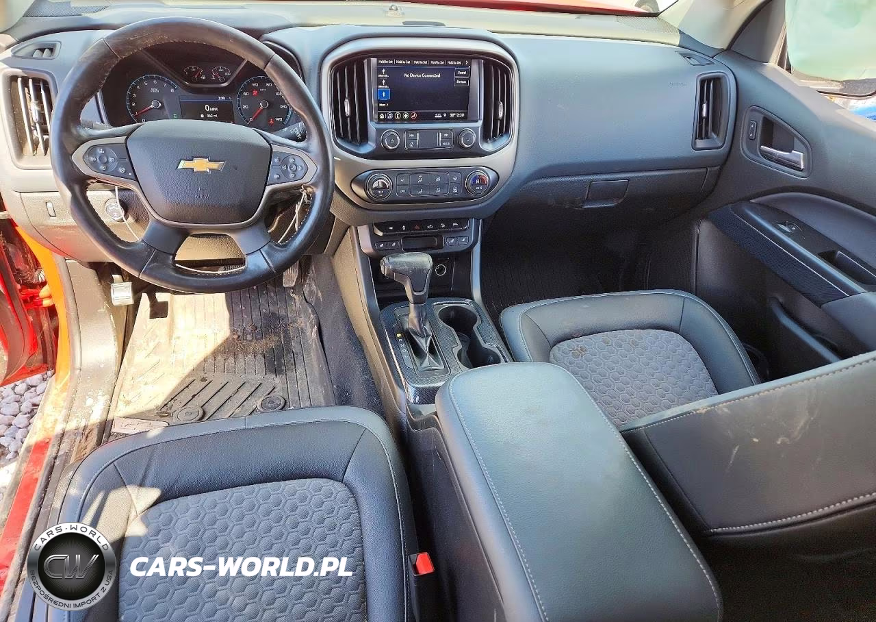 2019 Chevrolet Colorado Z71 VIN:1GCGTDEN8K1301386 - 8
