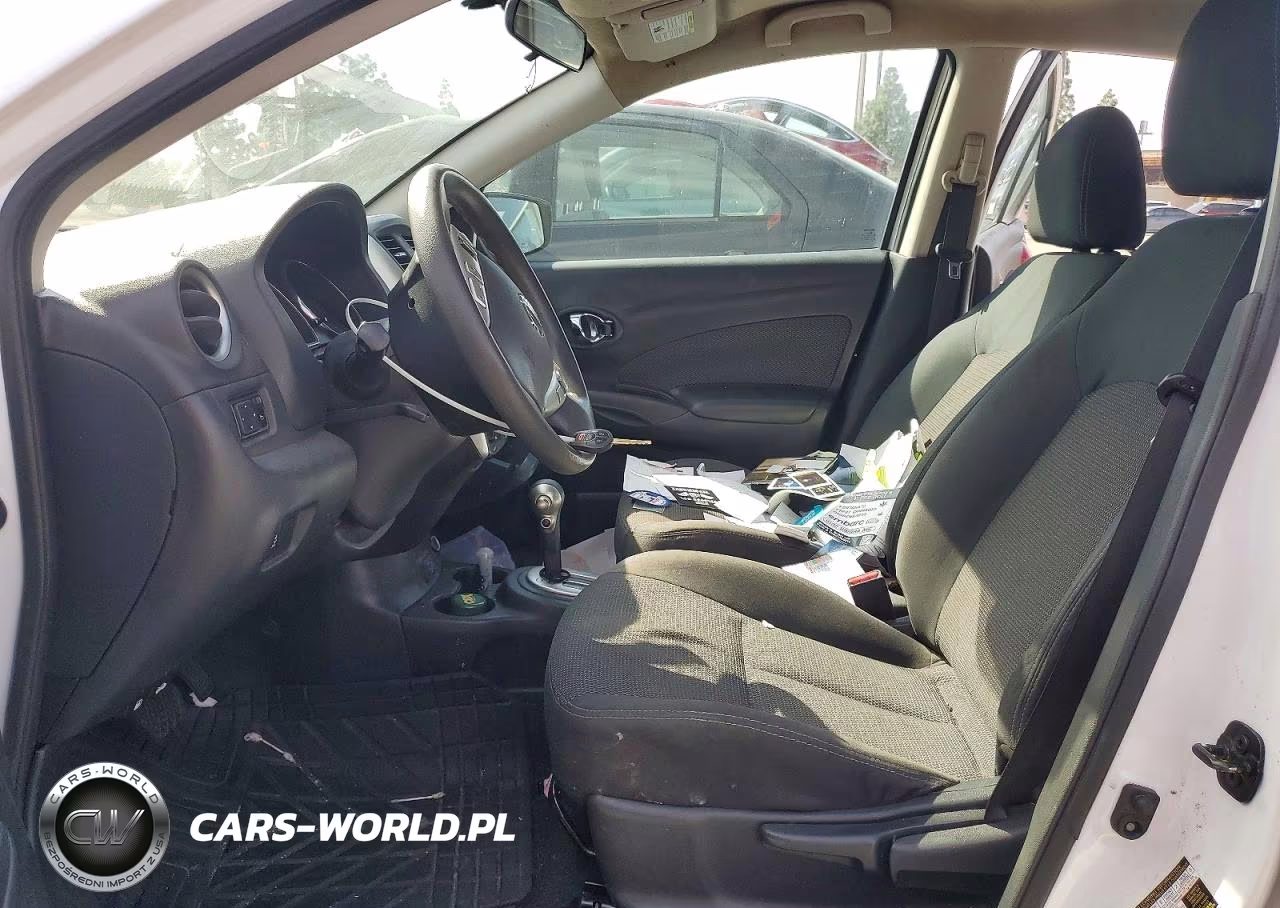 2019 Nissan Versa Sv VIN:3N1CN7AP3KL824196 - 7