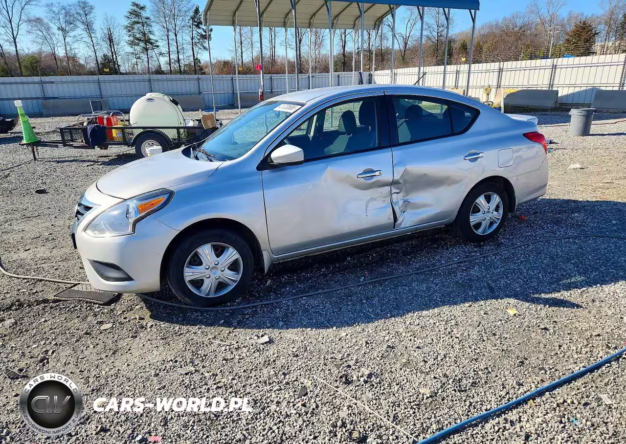 2017 Nissan Versa 1.6 Sv