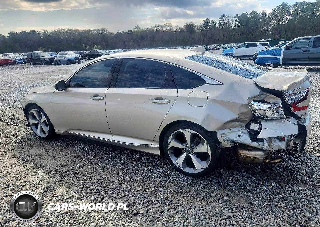 2018 Honda Accord Touring VIN:1HGCV2F91JA022800 - 2
