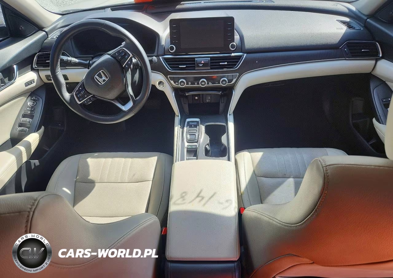 2018 Honda Accord Touring VIN:1HGCV2F91JA022800 - 8