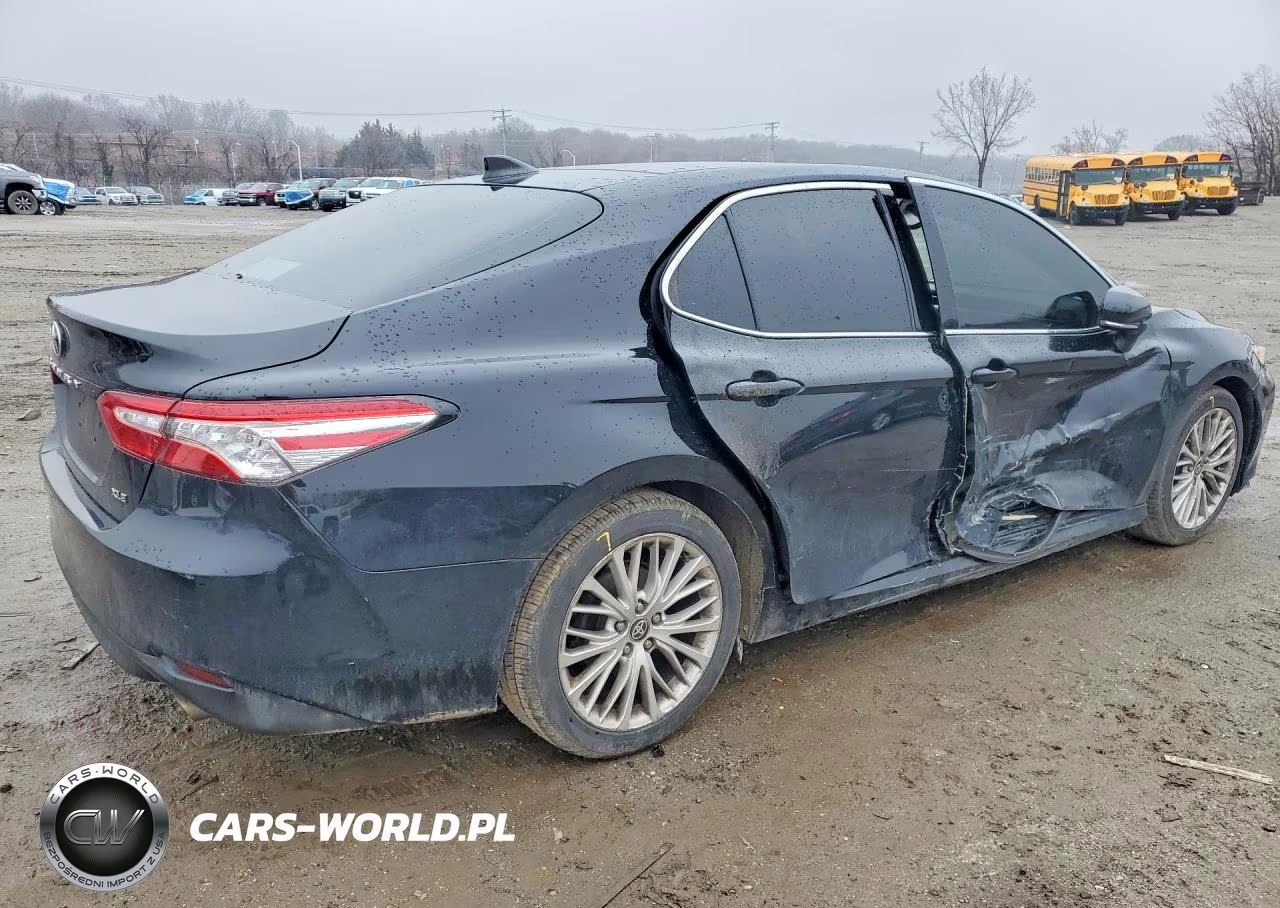 2020 Toyota Camry Xle V6 VIN:4T1FZ1AK8LU041443 - 3