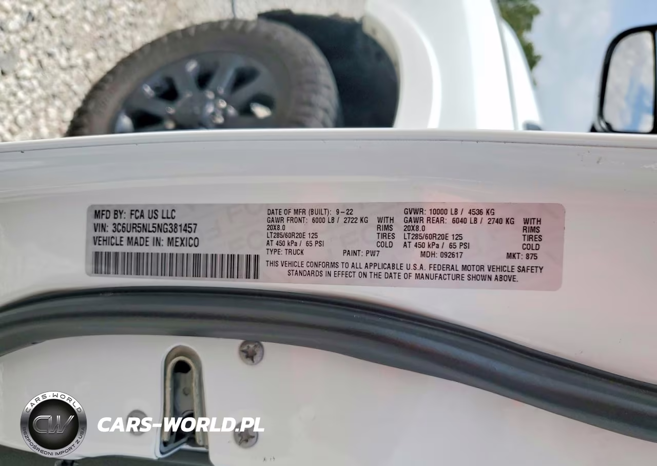2022 Ram 2500 Laramie VIN:3C6UR5NL5NG381457 - 13