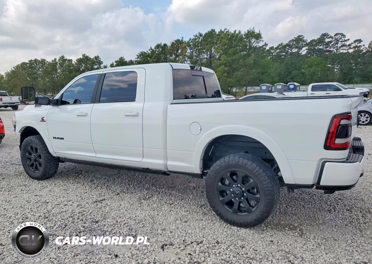 2022 Ram 2500 Laramie VIN:3C6UR5NL5NG381457 - 2