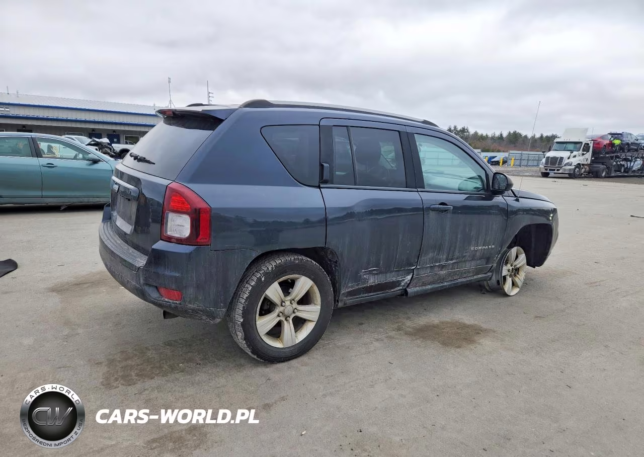 2015 Jeep Compass Sport VIN:1C4NJDBB3FD439929 - 3