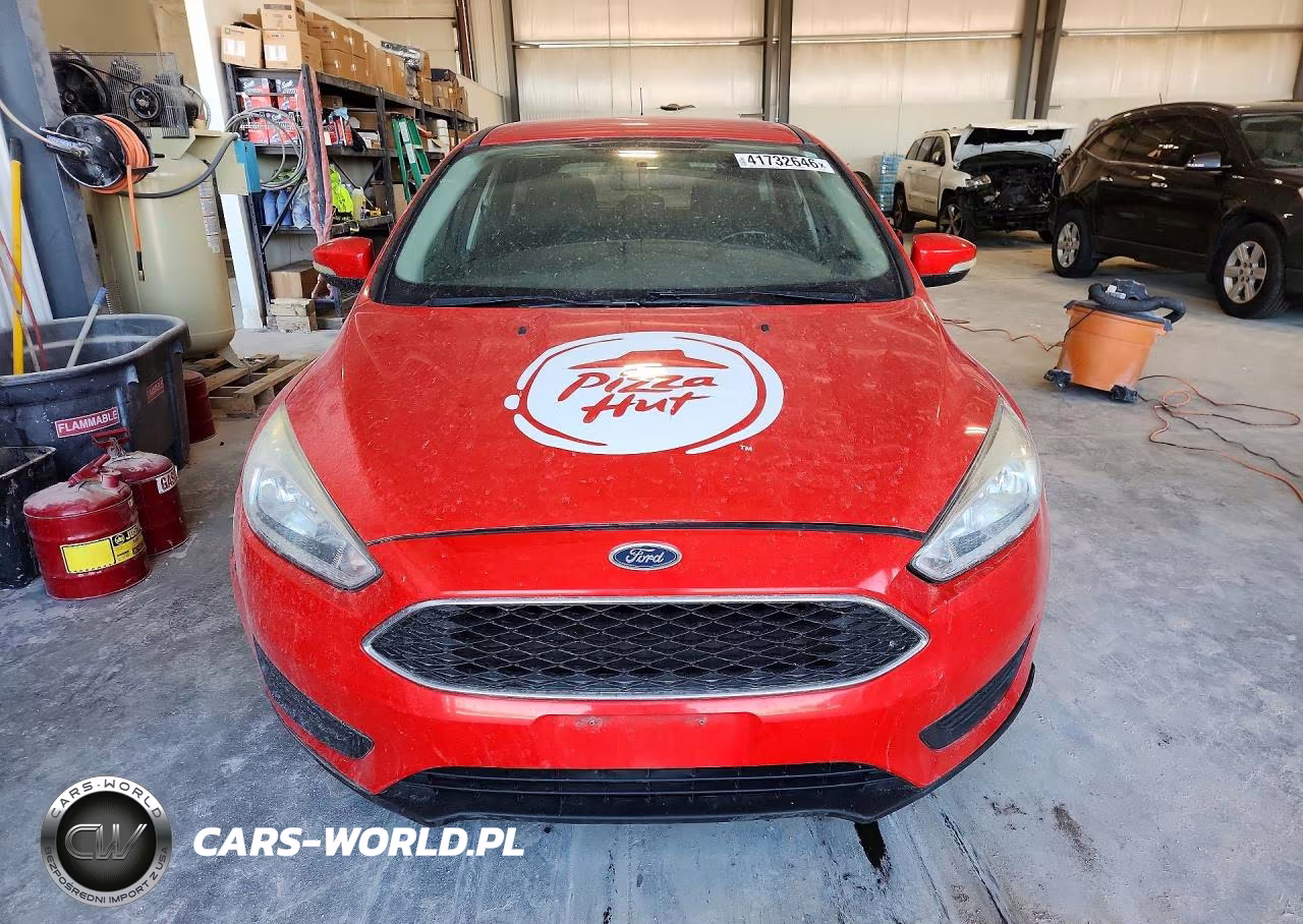 2016 Ford Focus Se VIN:1FADP3K29GL358161 - 5