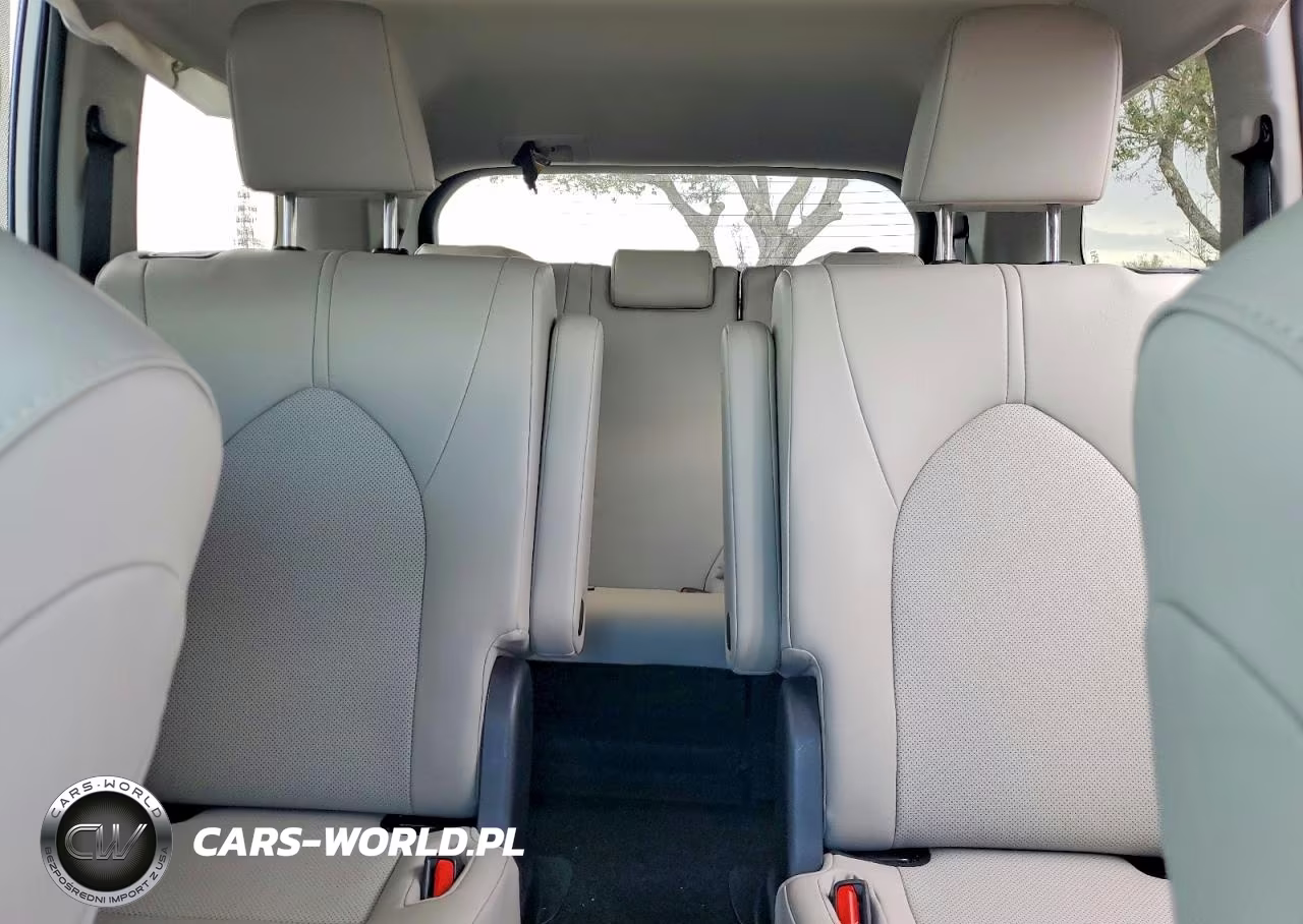 2025 Toyota Grand Highlander Hybrid Xle VIN:5TDACAB52SS063661 - 10