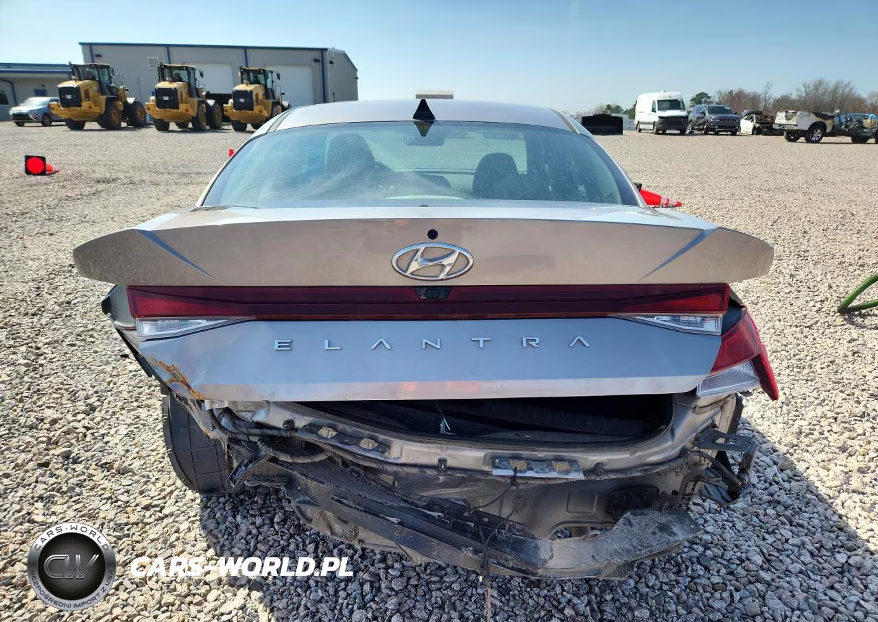 2023 Hyundai Elantra Sel VIN:KMHLM4AG9PU505375 - 6