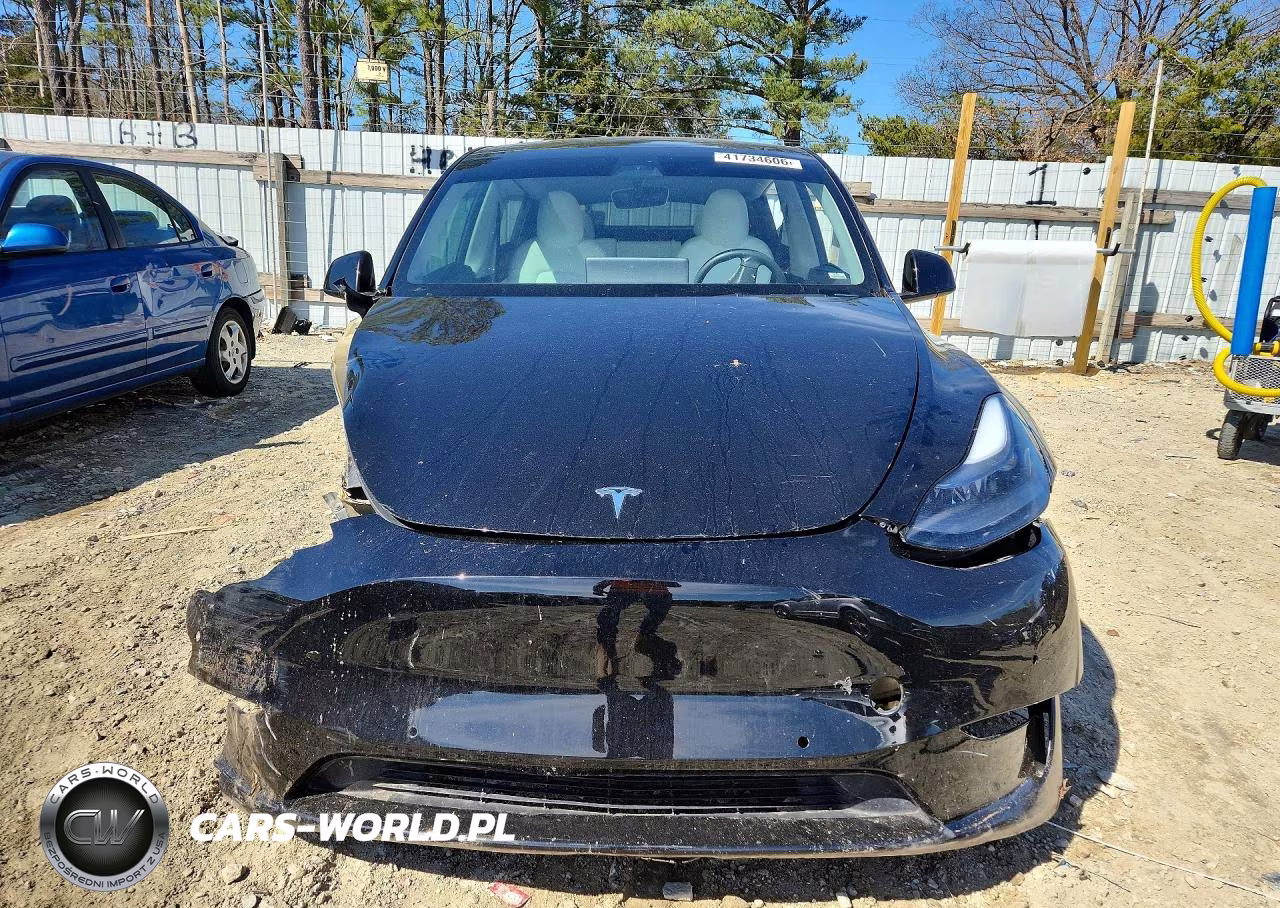 2021 Tesla Model Y VIN:5YJYGDEE5MF125299 - 5