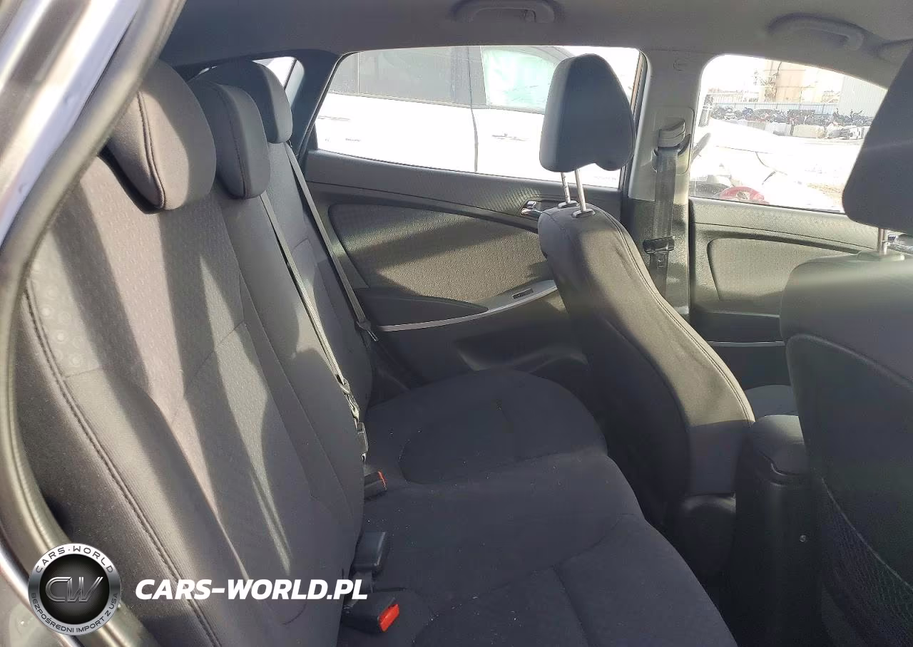 2014 Hyundai Accent Se VIN:KMHCU5AE8EU190070 - 10
