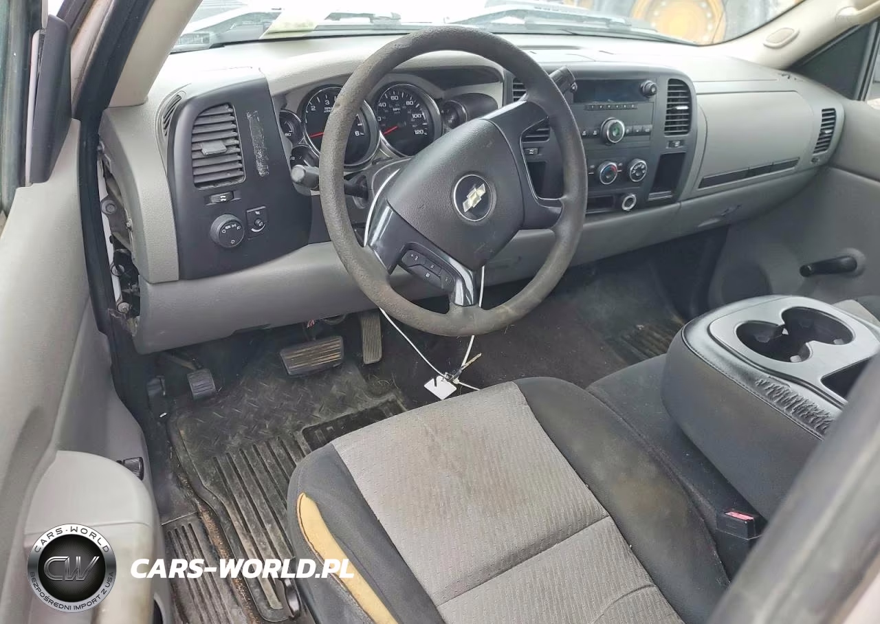 2007 Chevrolet Silverado Lt Flatbed Truck VIN:1GCHC29K77E535723 - 8