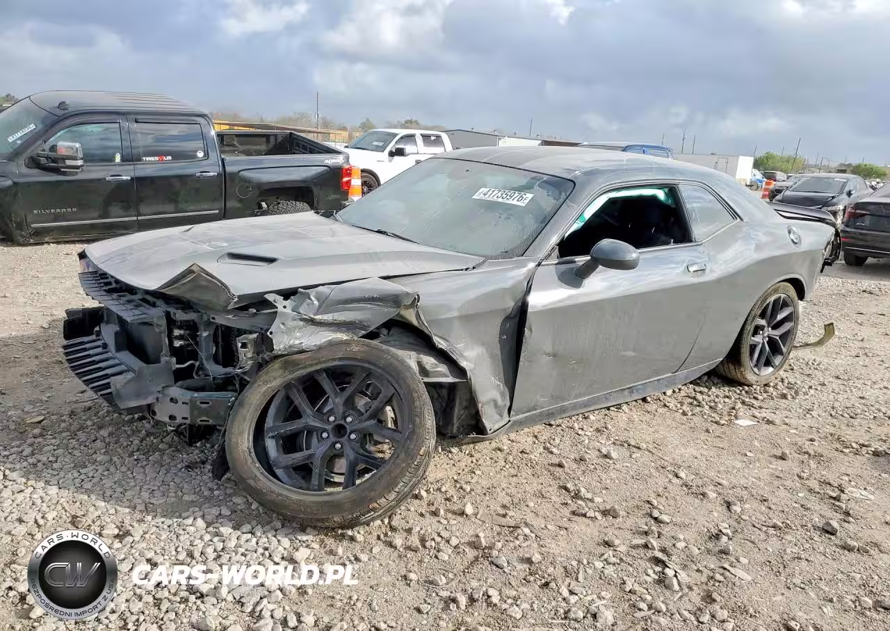 2023 Dodge Challenger Sxt