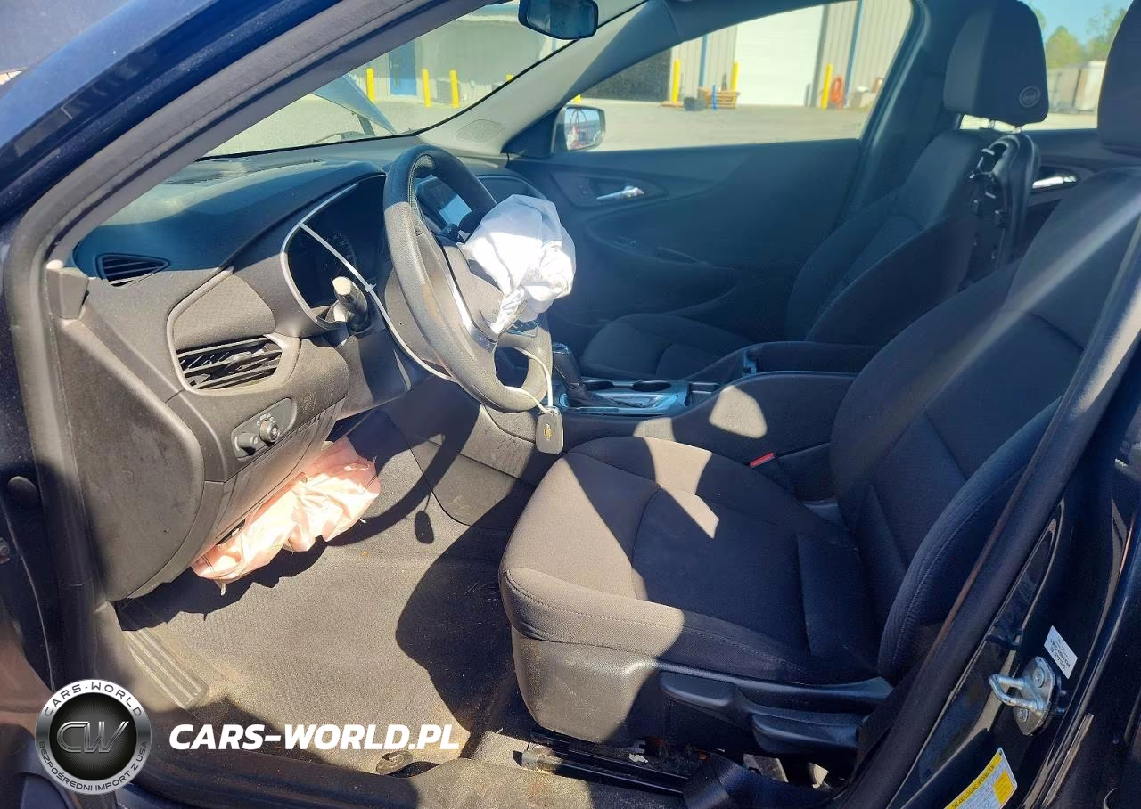 2019 Chevrolet Malibu Ls VIN:1G1ZB5ST2KF157236 - 7