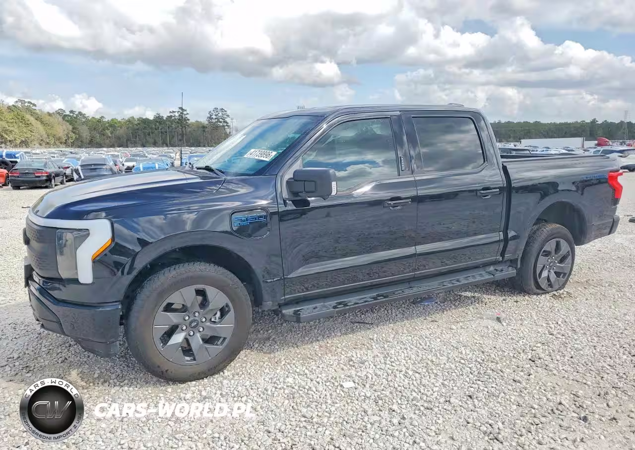 2024 Ford F150 Lightning Xlt