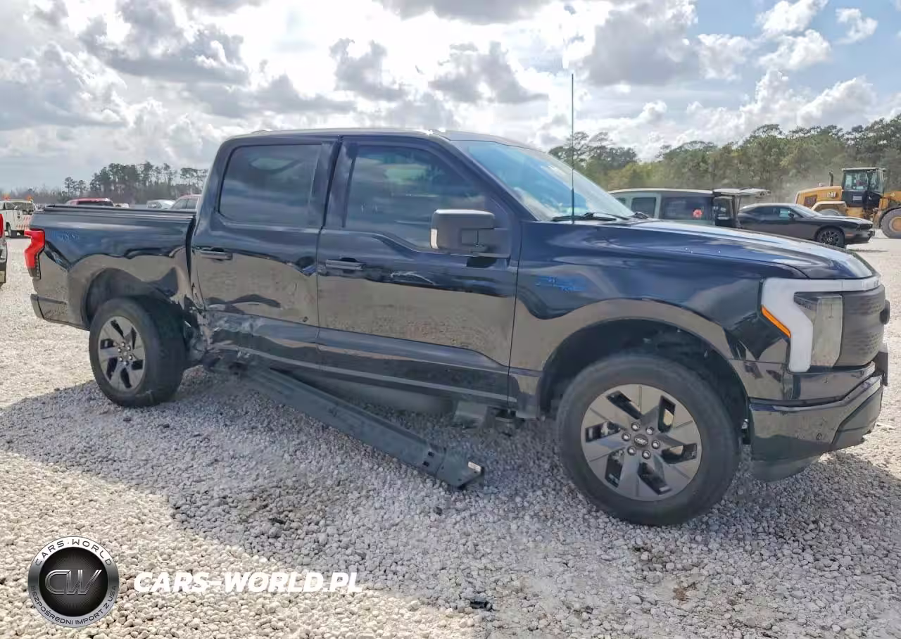2024 Ford F150 Lightning Xlt VIN:1FTVW3L70RWG16970 - 4
