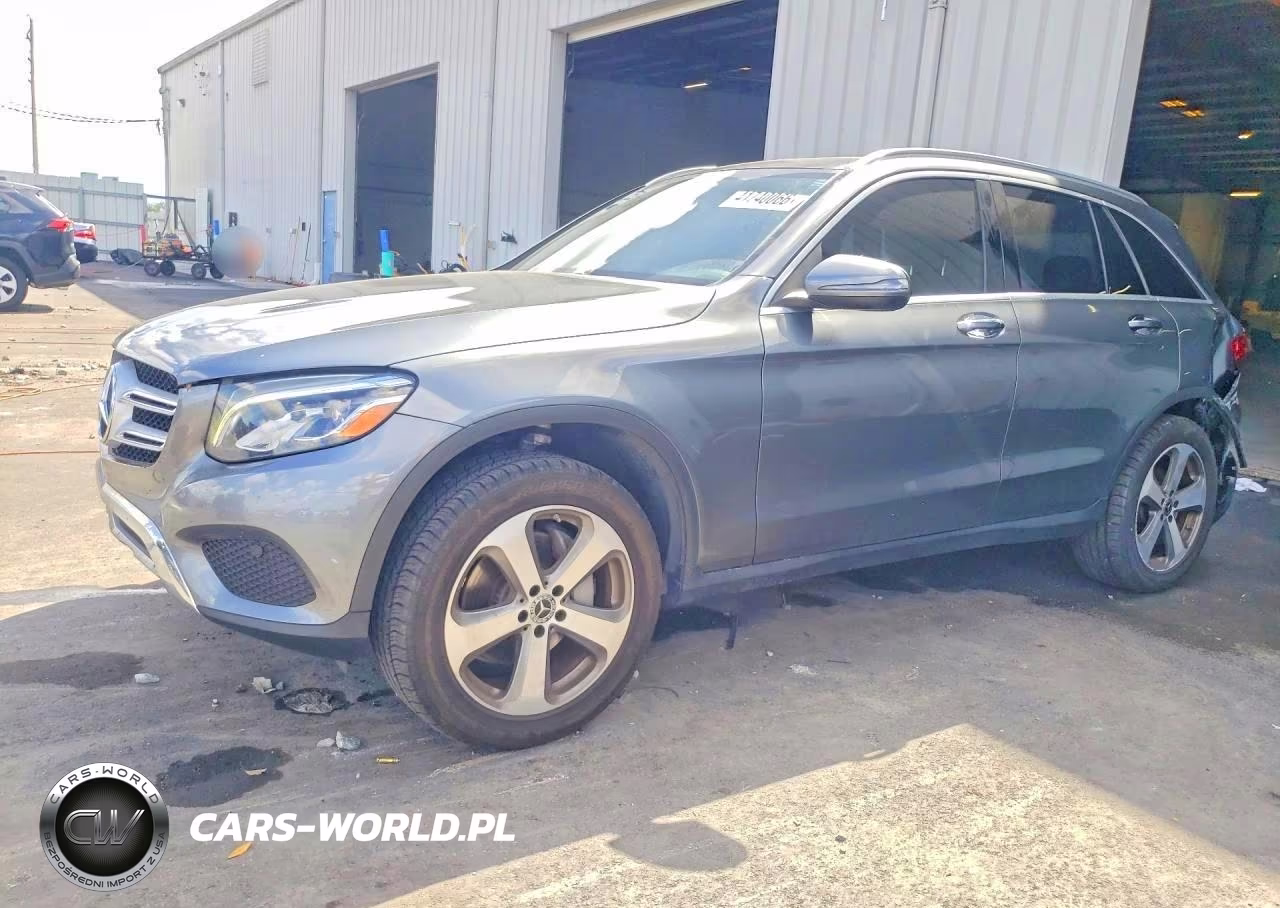 2019 Mercedes-Benz Glc 300 – zdjęcie 1 z 13