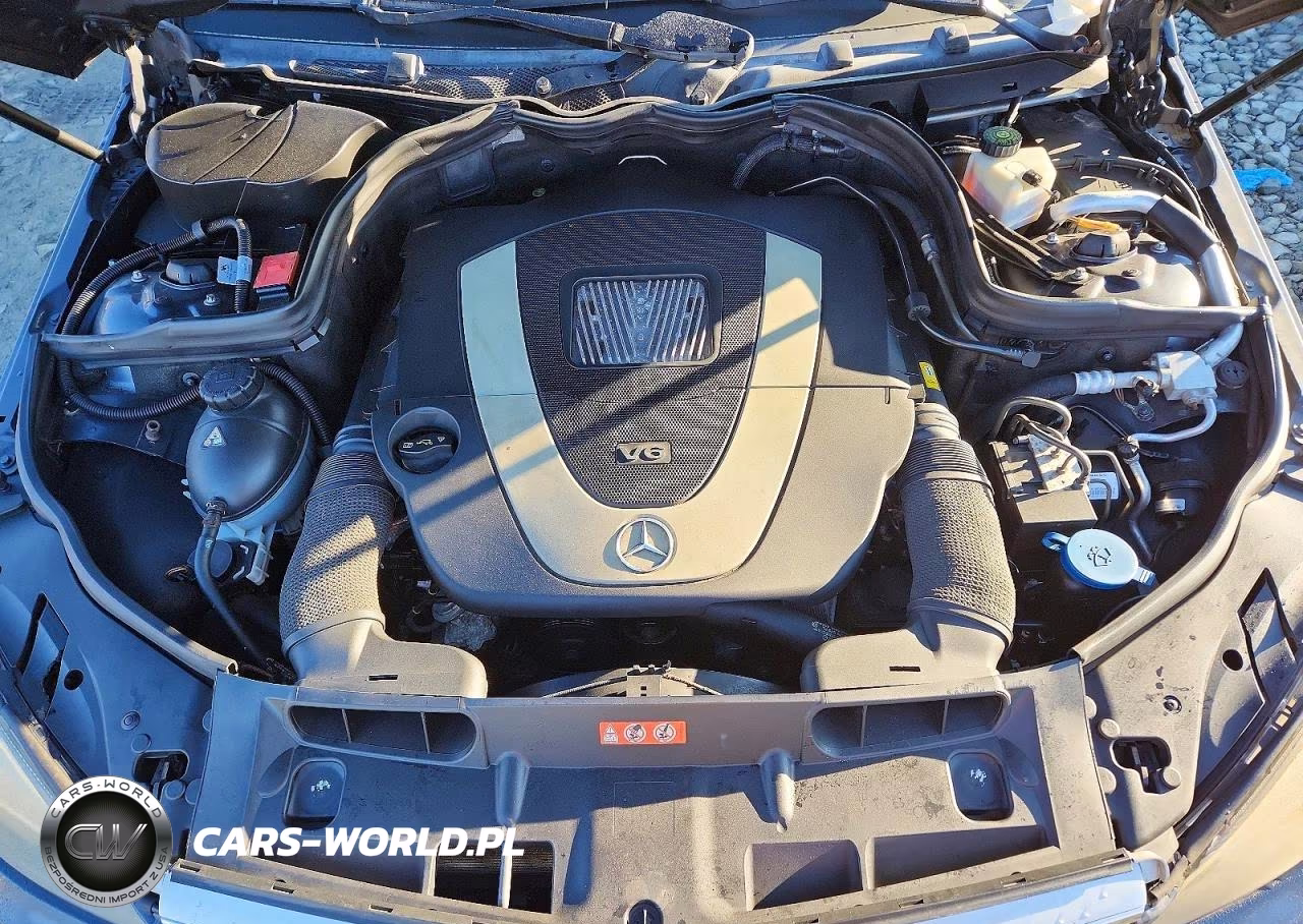2011 Mercedes-Benz C 300 4Matic VIN:WDDGF8BB8BF525680 - 11