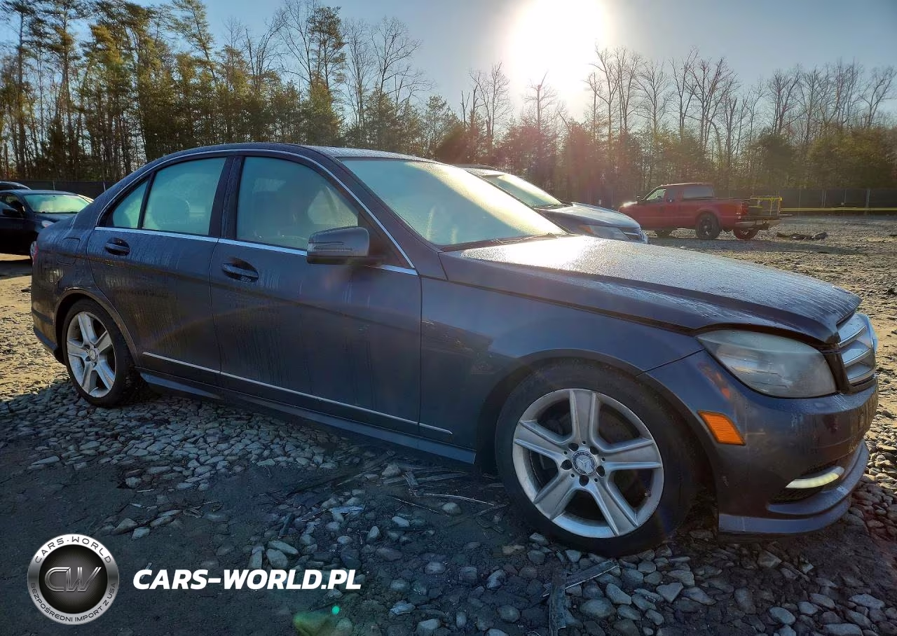2011 Mercedes-Benz C 300 4Matic VIN:WDDGF8BB8BF525680 - 4