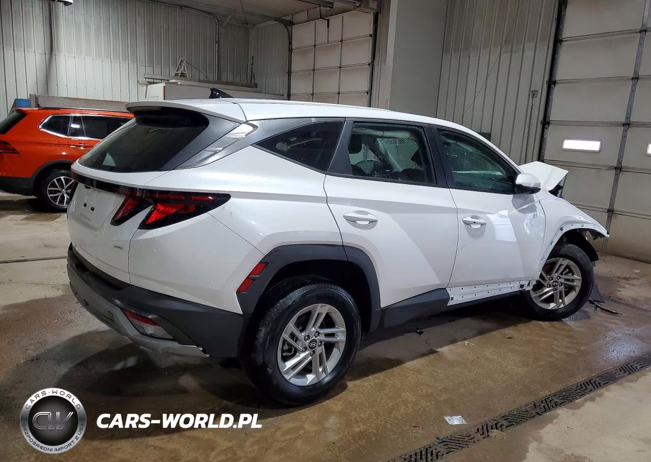 2025 Hyundai Tucson Se VIN:3KMJACDE9SE008890 - 3