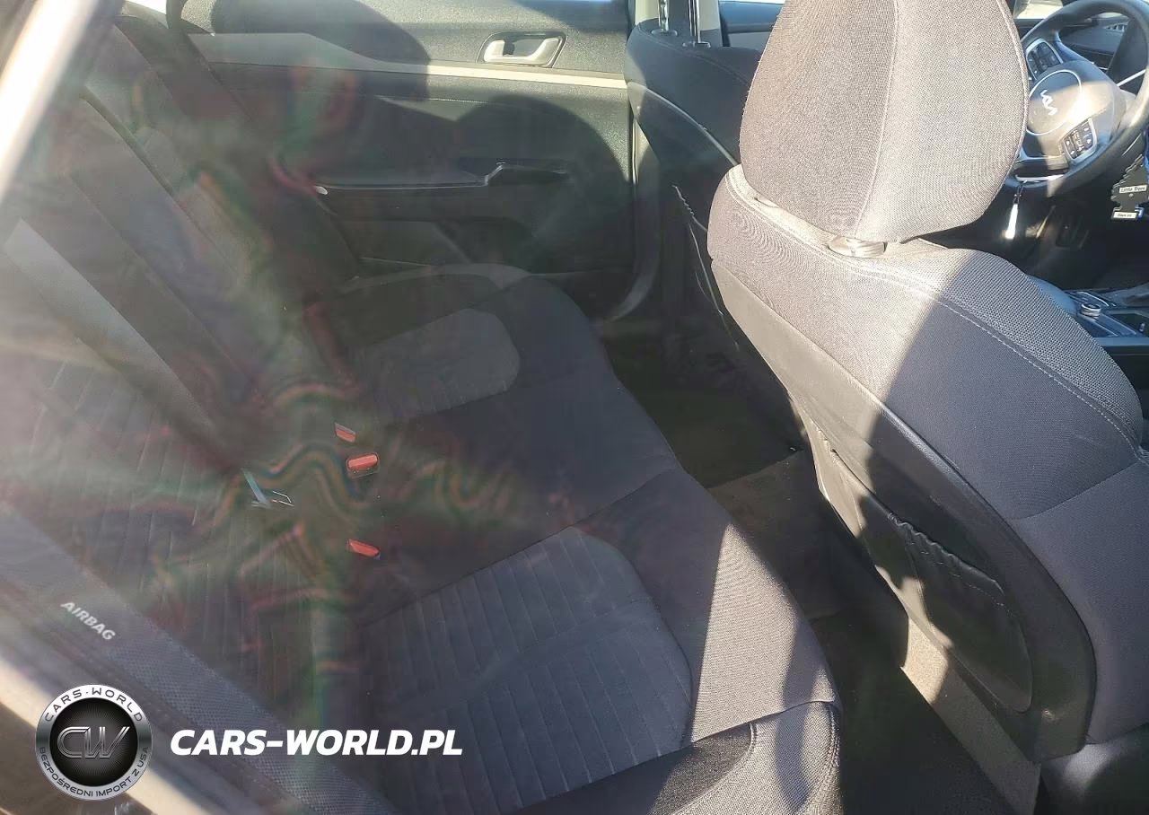 2025 Kia K5 Lxs VIN:KNAG24J78S5320939 - 10