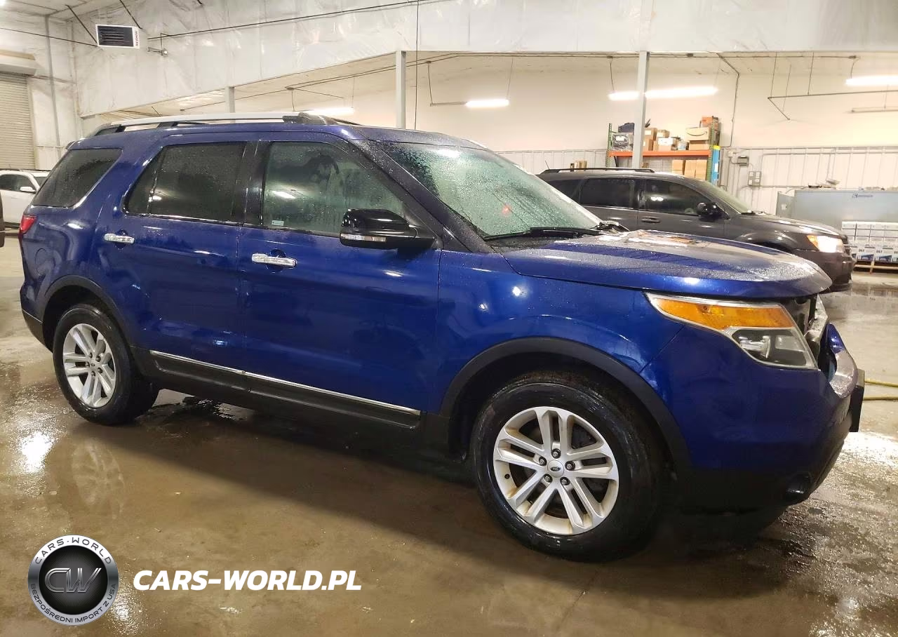 2013 Ford Explorer Xlt VIN:1FM5K8D86DGA45645 - 4