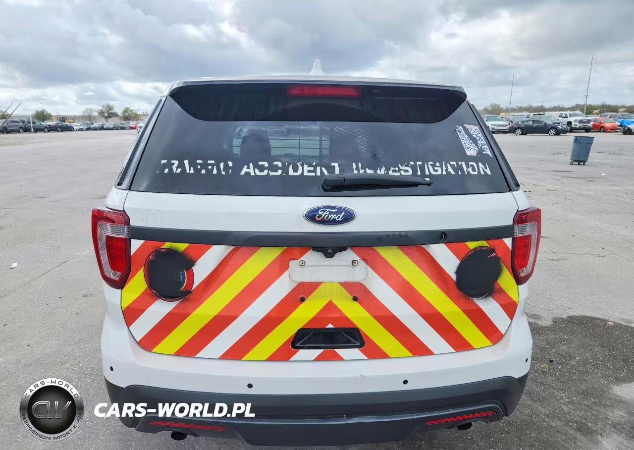 2017 Ford Explorer Police Interceptor VIN:1FM5K8AR1HGB93768 - 6