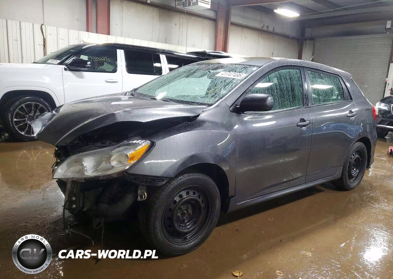 2010 Toyota Matrix Base