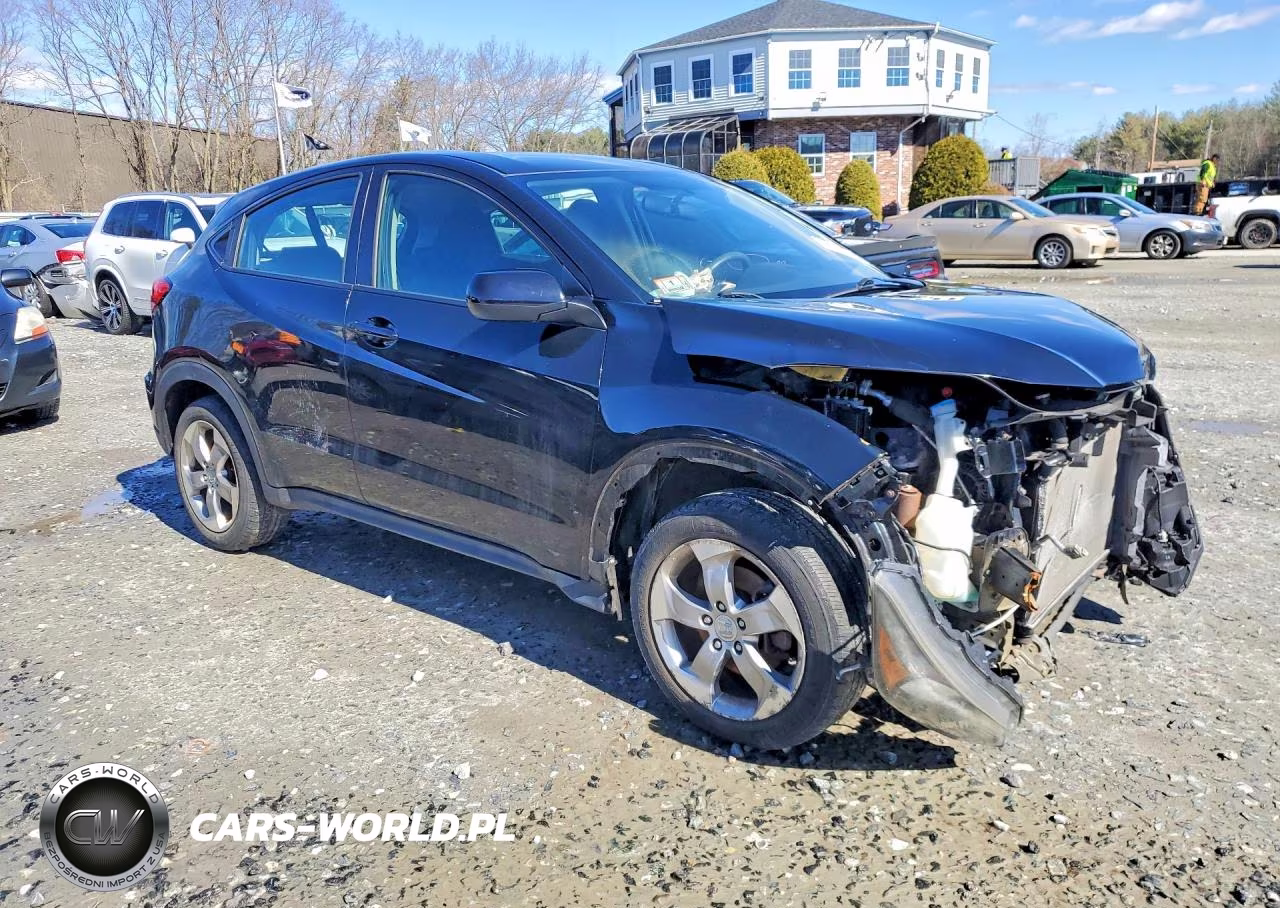 2018 Honda Hr-V Lx VIN:3CZRU6H37JM703049 - 4