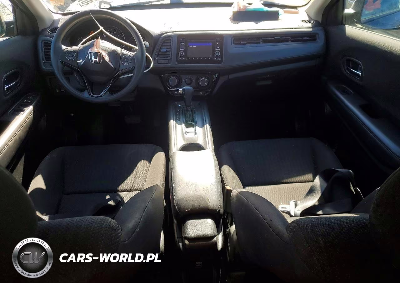 2018 Honda Hr-V Lx VIN:3CZRU6H37JM703049 - 8