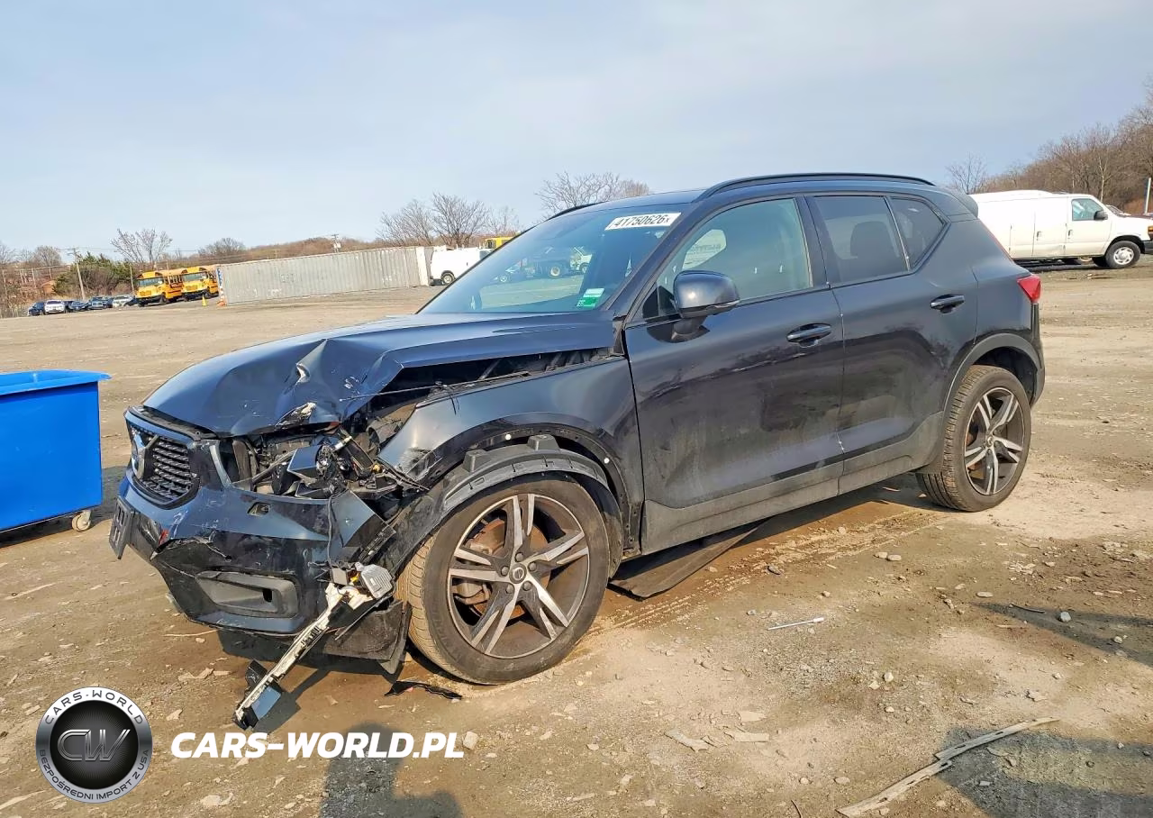 2021 Volvo Xc40 T5 R-Design