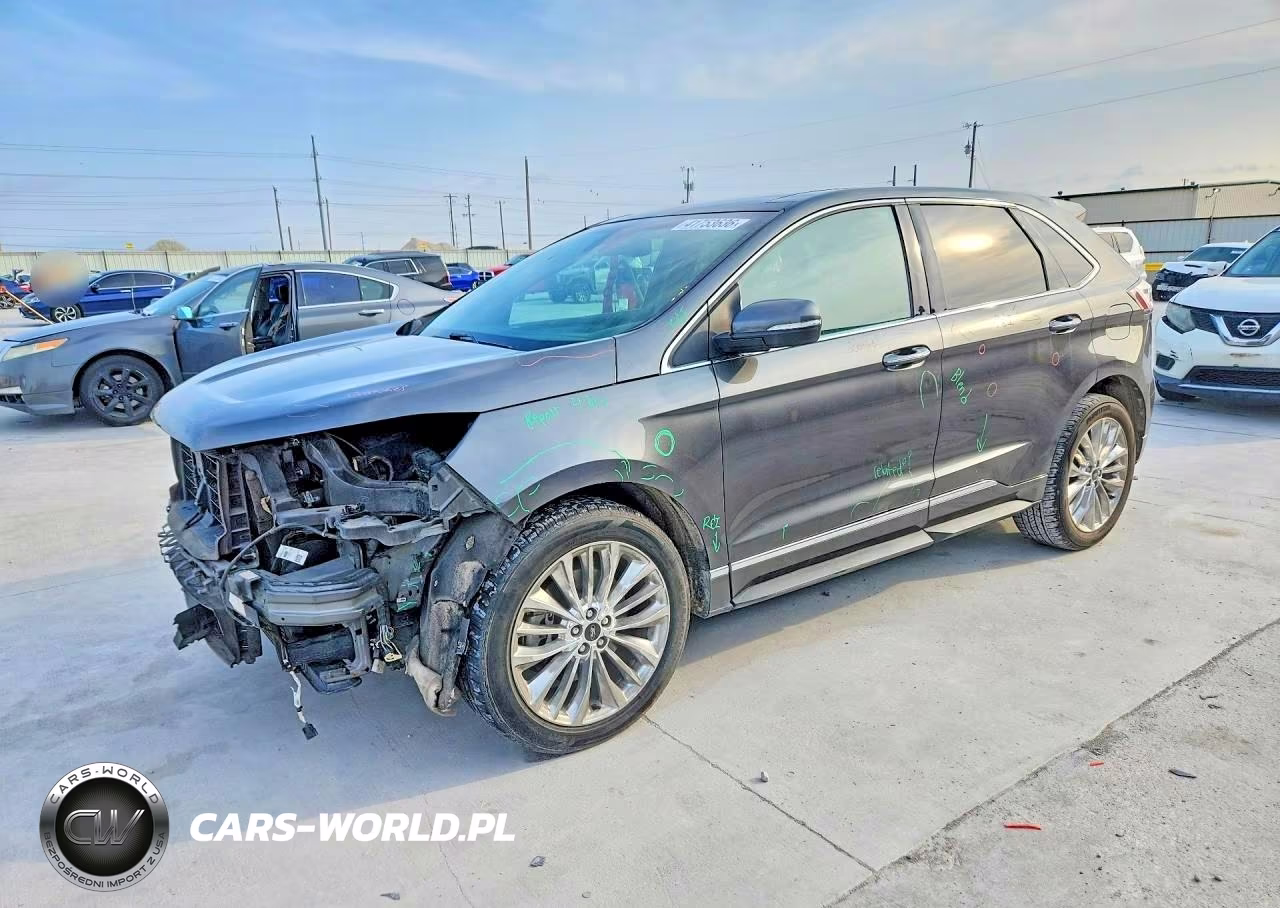 2020 Ford Edge Titanium