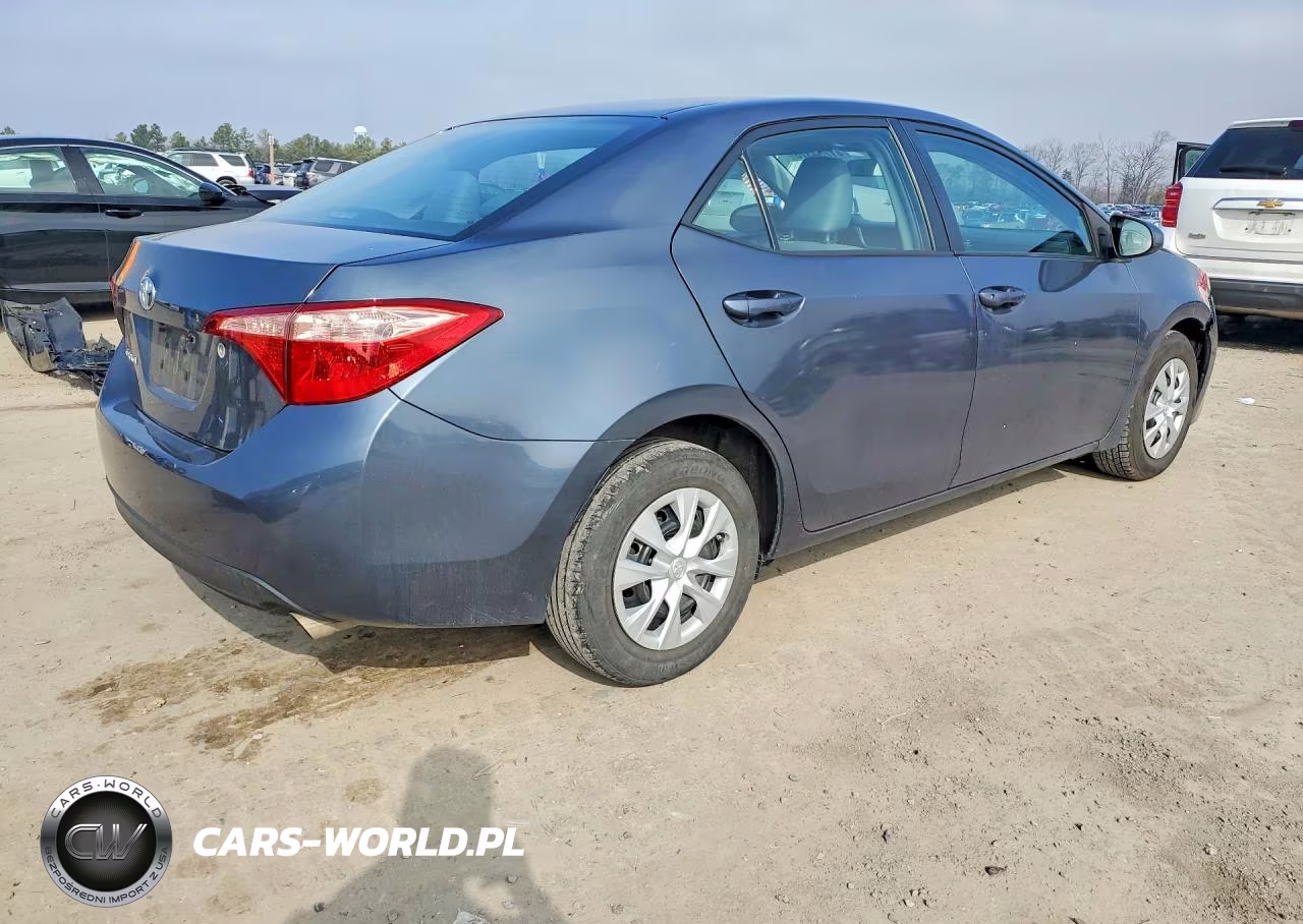 2019 Toyota Corolla L VIN:2T1BURHE9KC184882 - 3