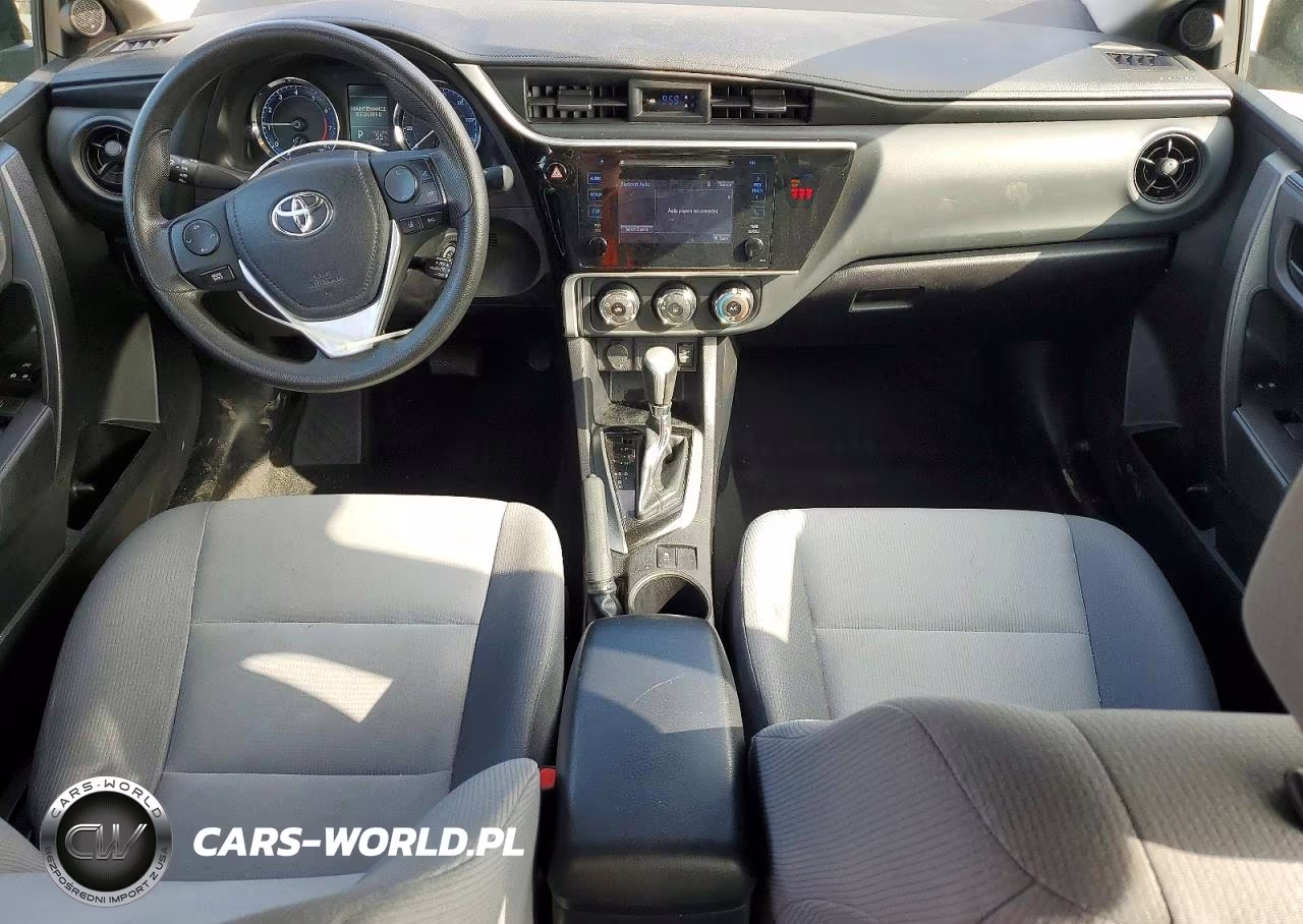 2019 Toyota Corolla L VIN:2T1BURHE9KC184882 - 8