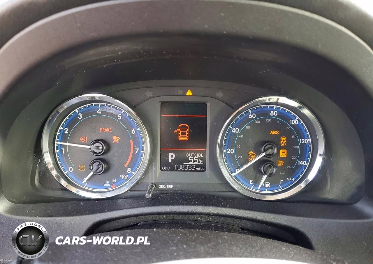 2019 Toyota Corolla L VIN:2T1BURHE9KC184882 - 9