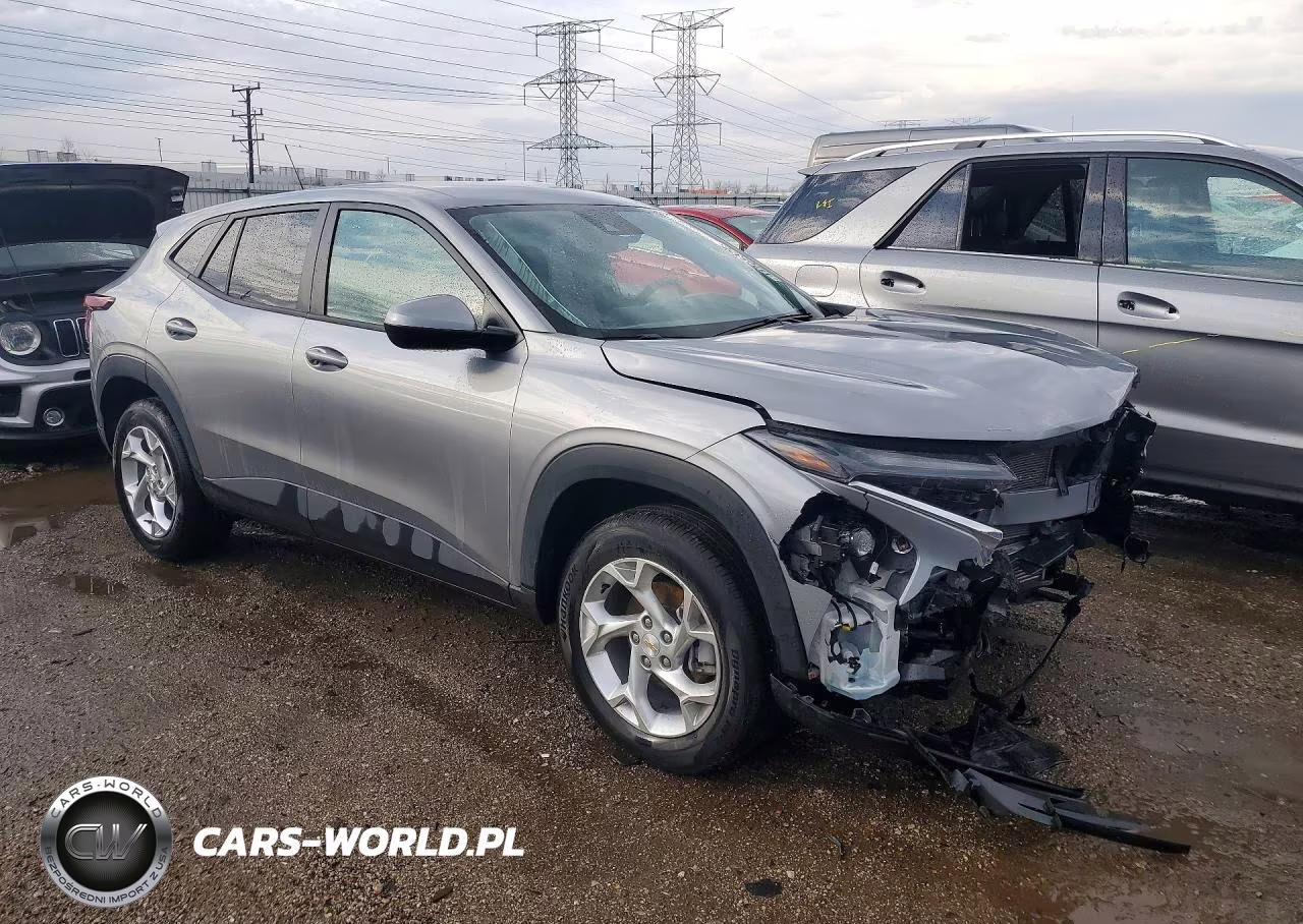 2025 Chevrolet Trax Ls VIN:KL77LFEP4SC160556 - 4