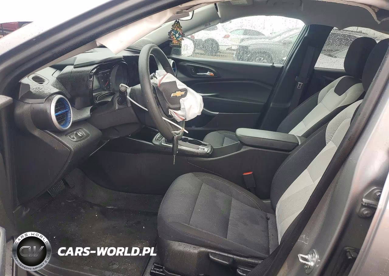 2025 Chevrolet Trax Ls VIN:KL77LFEP4SC160556 - 7