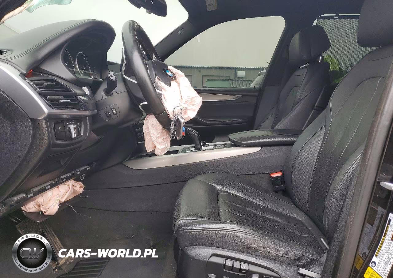 2016 BMW X5 xDrive50I VIN:5UXKR6C56G0J82952 - 7