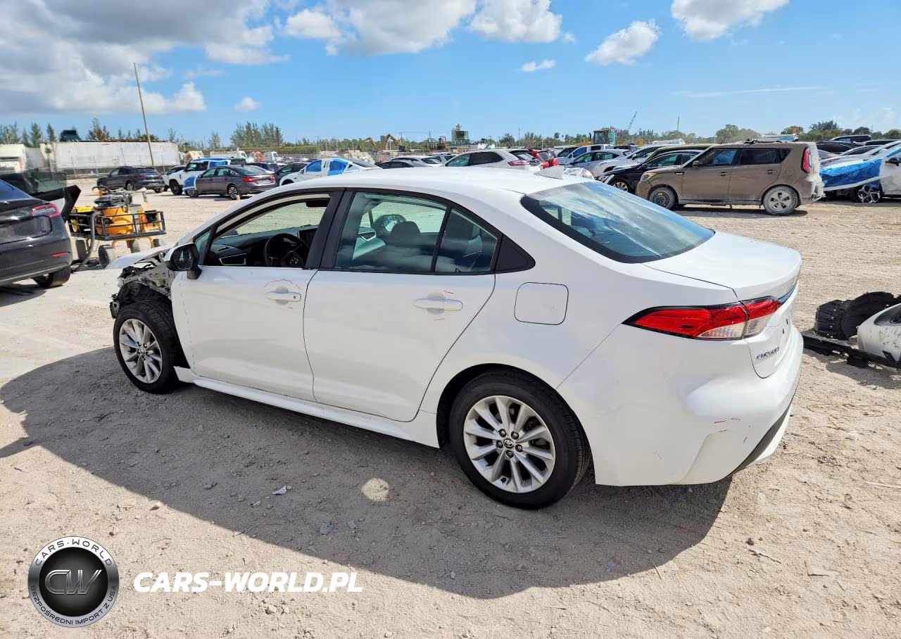2021 Toyota Corolla Le VIN:5YFVPMAE6MP206213 - 2