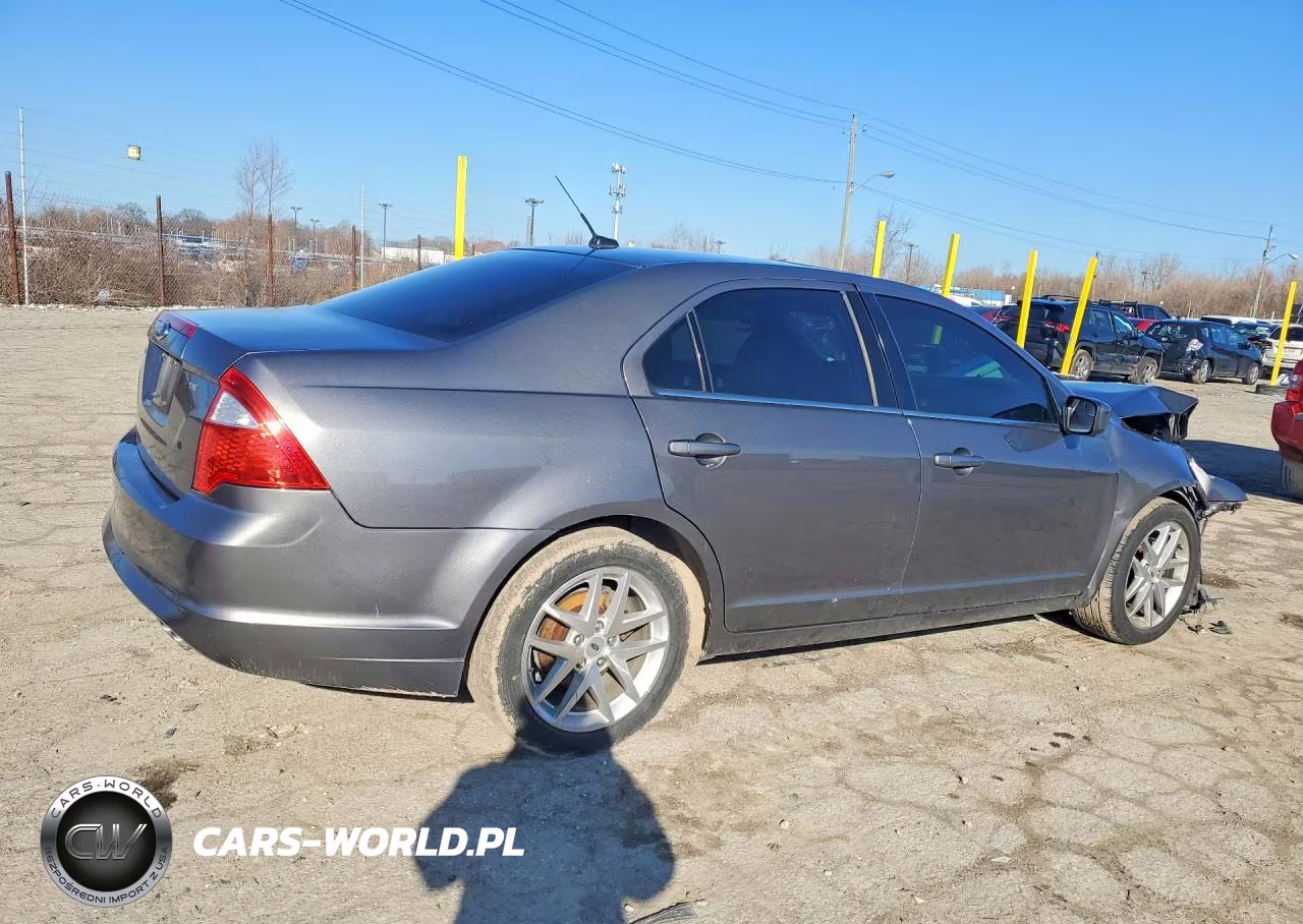 2012 Ford Fusion Se VIN:3FAHP0HA8CR332421 - 3
