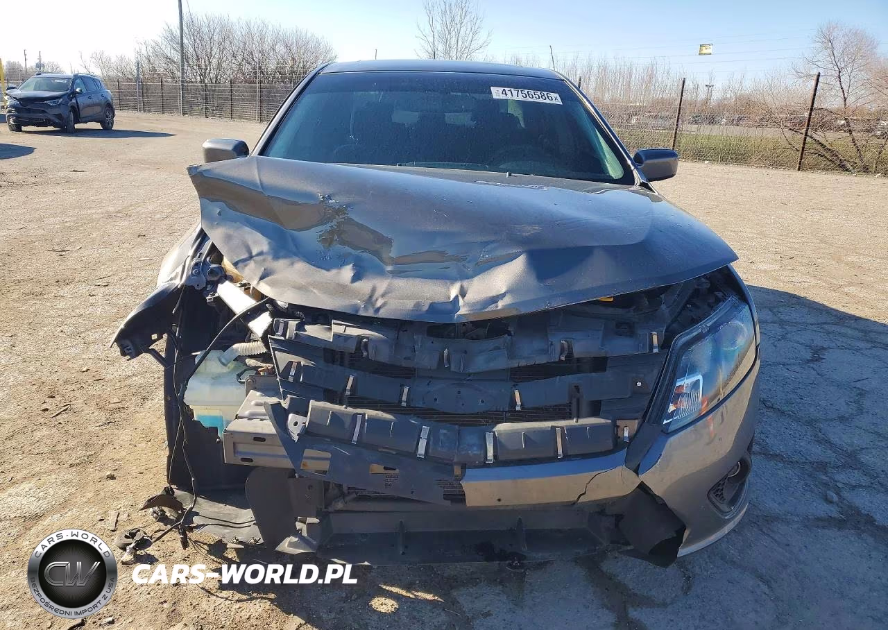 2012 Ford Fusion Se VIN:3FAHP0HA8CR332421 - 5