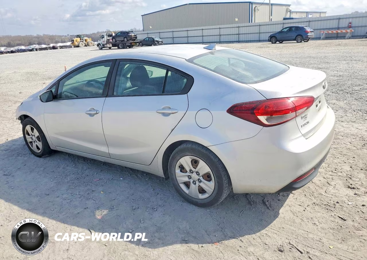 2017 Kia Forte Lx VIN:3KPFK4A7XHE090946 - 2