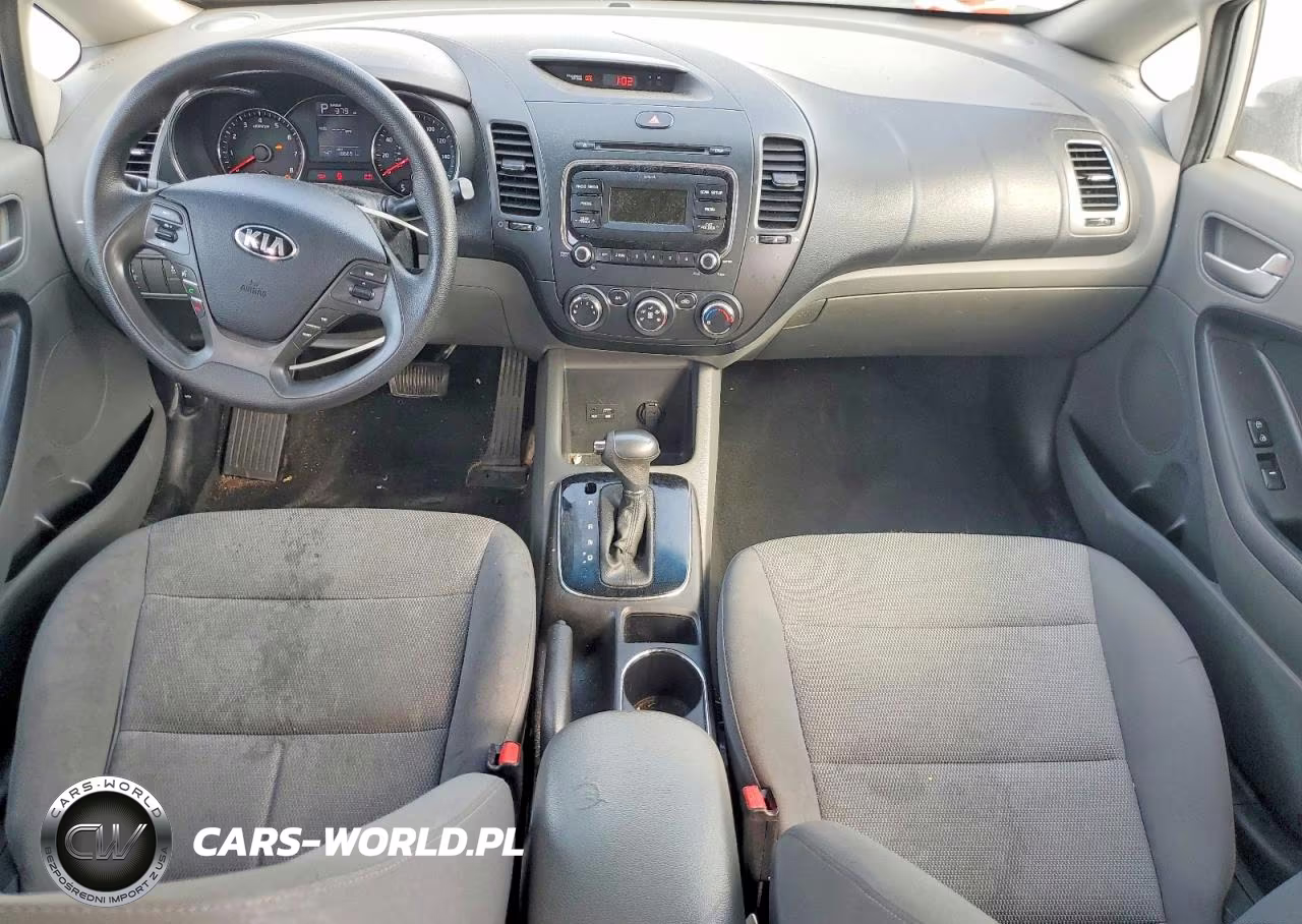 2017 Kia Forte Lx VIN:3KPFK4A7XHE090946 - 8