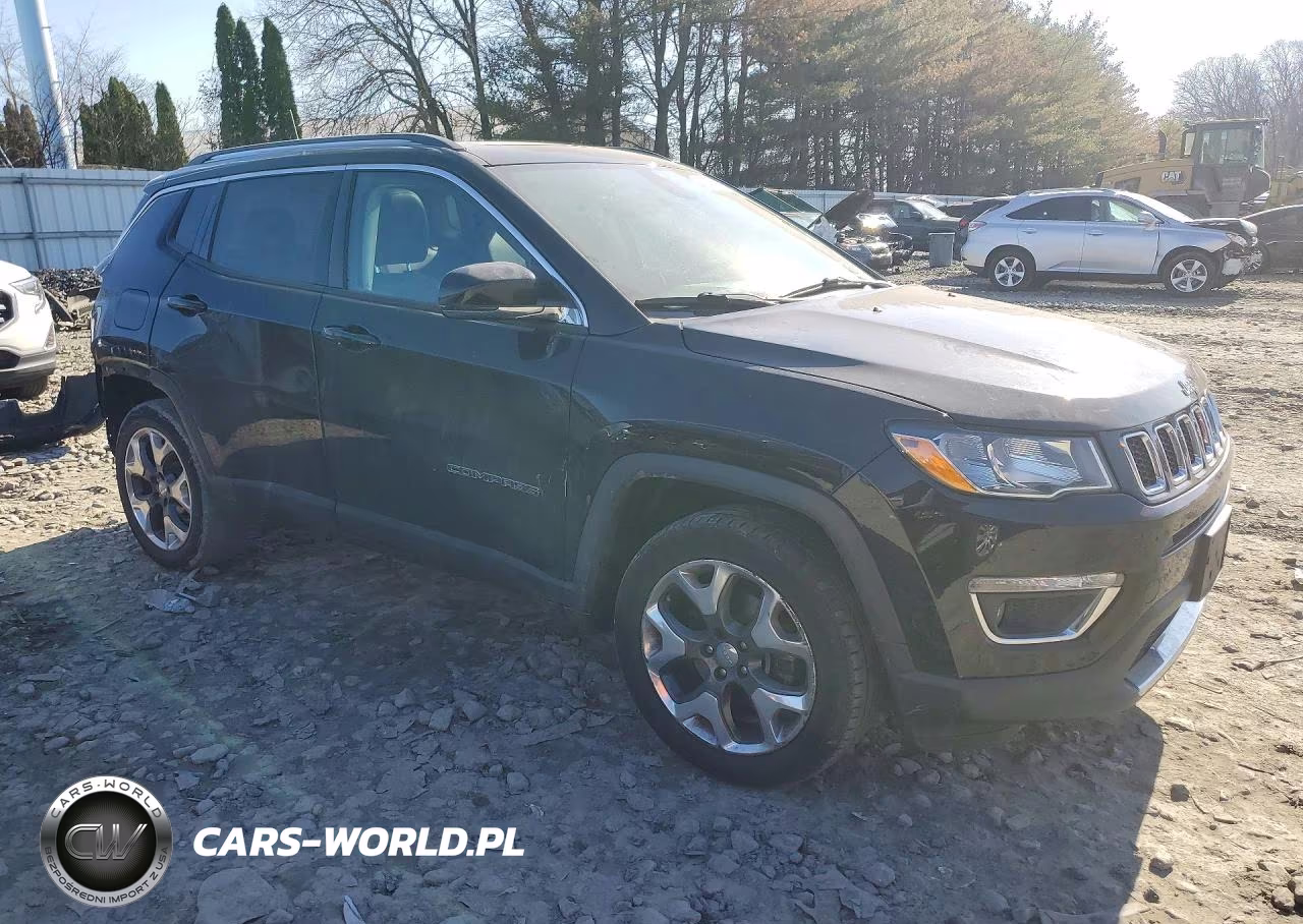 2018 Jeep Compass Limited VIN:3C4NJDCB0JT308104 - 4