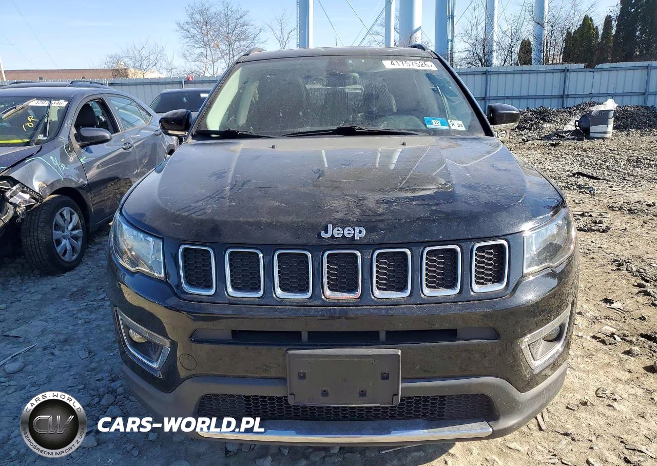 2018 Jeep Compass Limited VIN:3C4NJDCB0JT308104 - 5